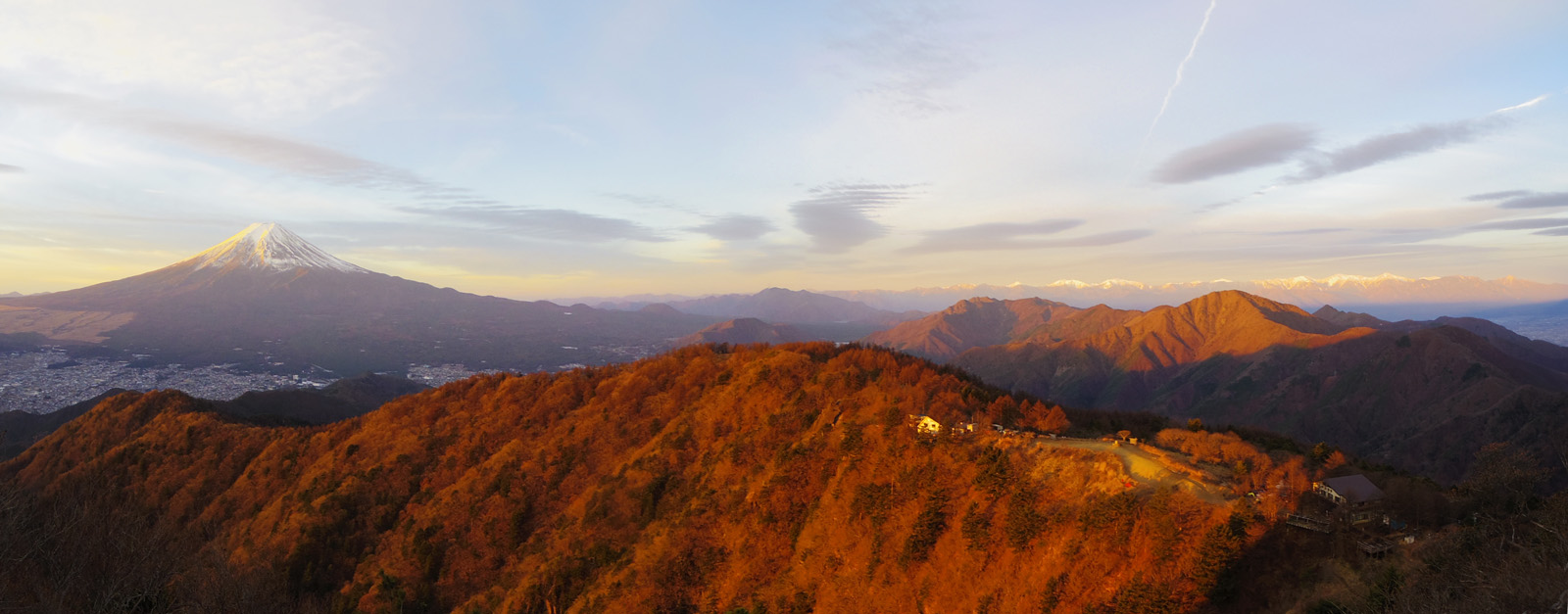 �J�^�R����̕x�m�R�Ɠ�A���v�X