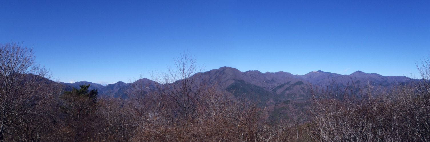 �k�����ɑ��F�A��