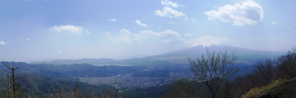 �ێq�R����̕x�m�R�������W�]