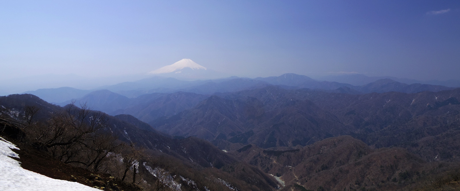 �w���ێR�����猢�z�H���ʂ�100m�������n�_����̕x�m�R