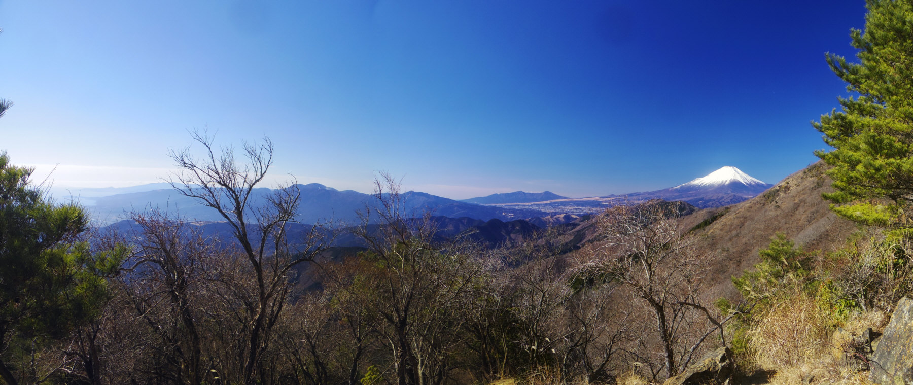 �ԗ��R���ւ́u�V��ւ̊K�i�v������̕x�m�R