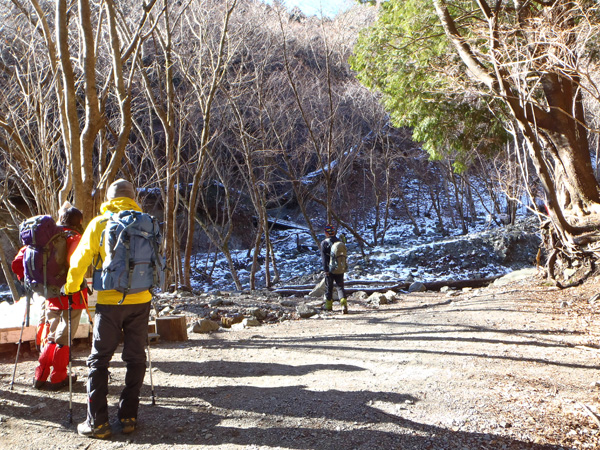 �񖓁`����z