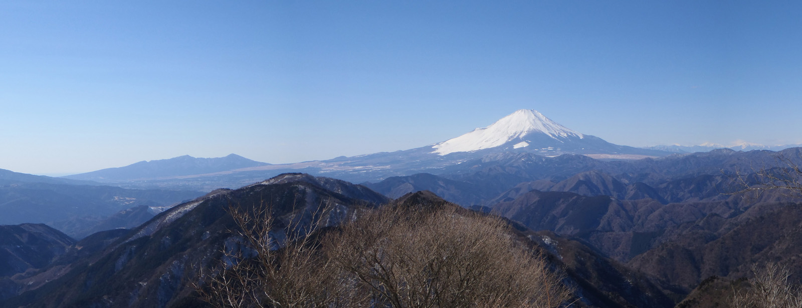 �犄�R�R������̕x�m�R�ƈ���R