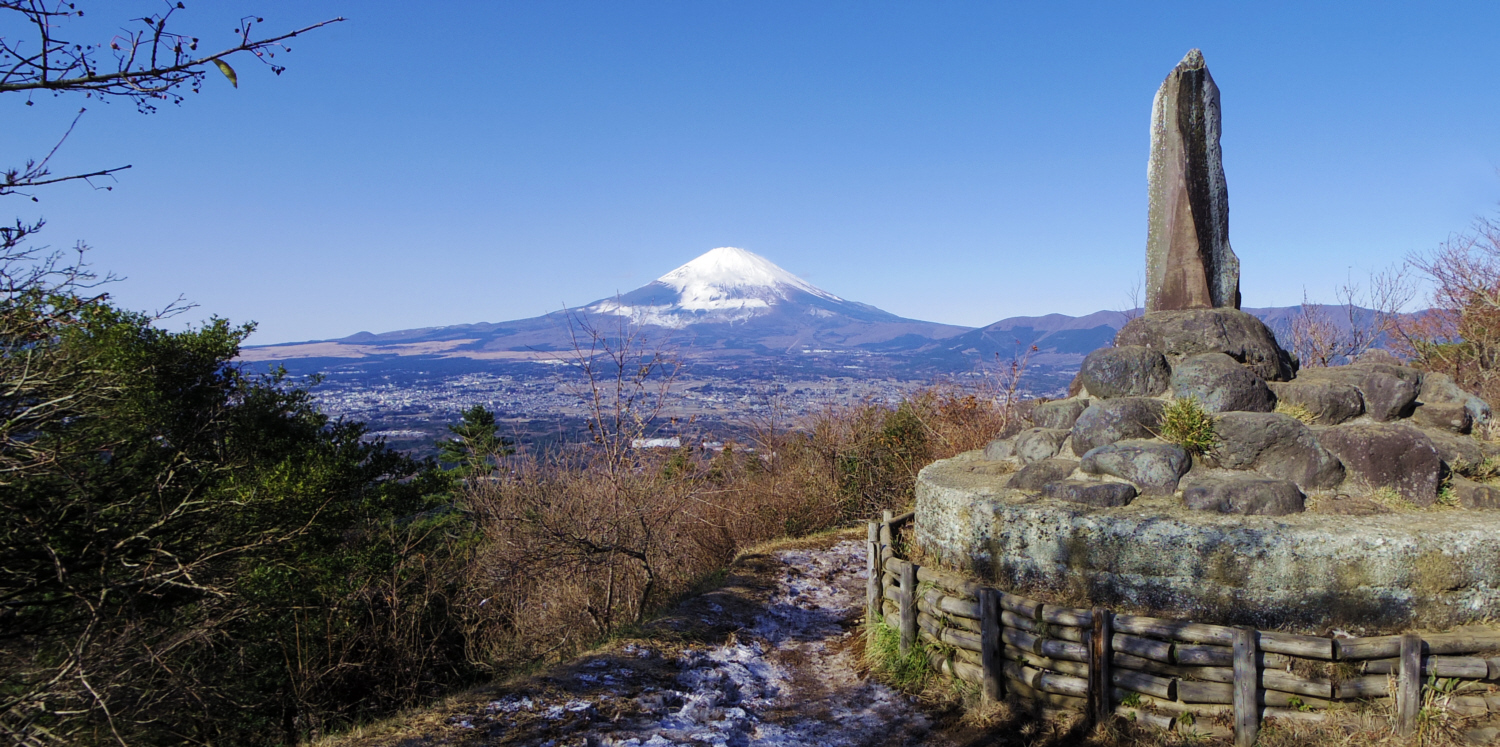 �����隬�Δ肩��̕x�m�R�@�@2014�N12��7��