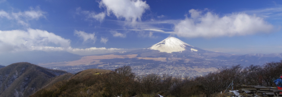 金時山からの富士山　11：39