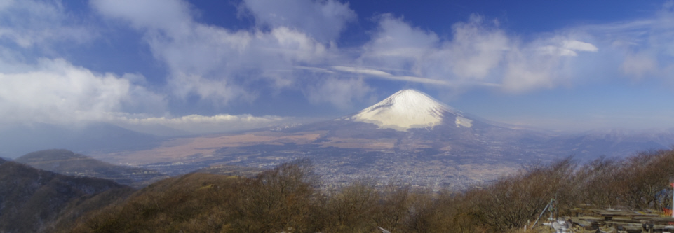 金時山からの富士山　11：40