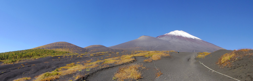 ���ˁA��ˁA��i�R�ƕx�m�R