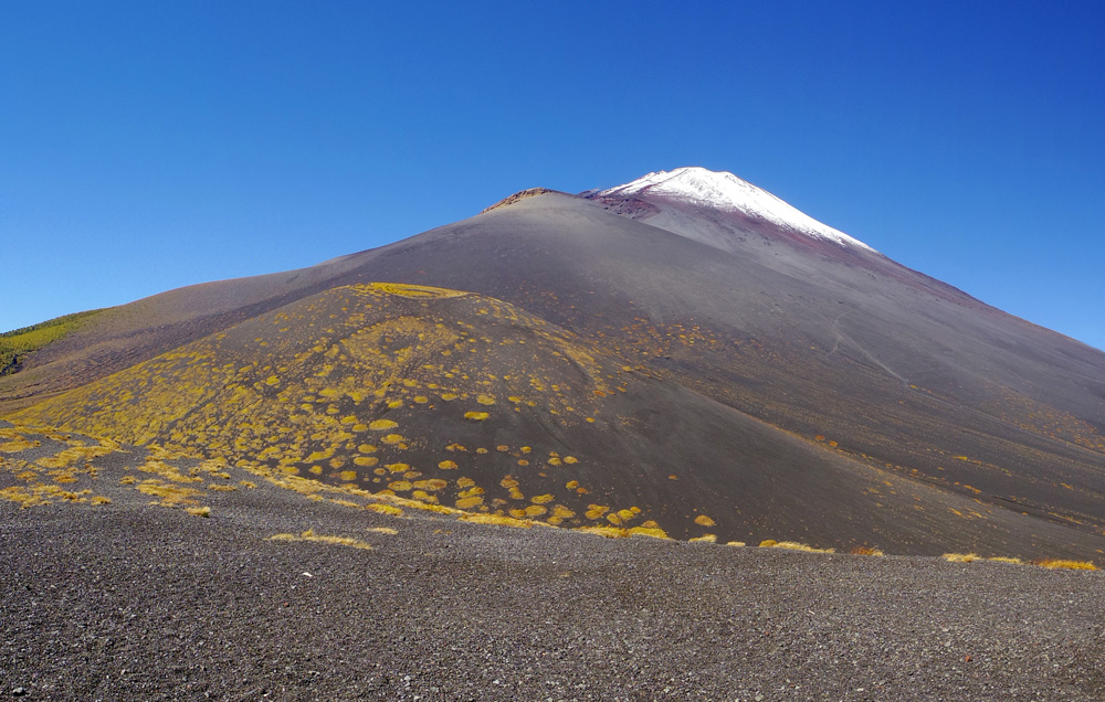 ���ˎR������̏�ˁA��i�R�A�x�m�R