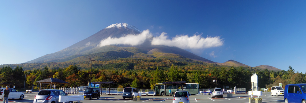 �����˒��ԏ�������̕x�m�R