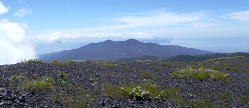 ��c�ˉ��ˎR�����爤��R