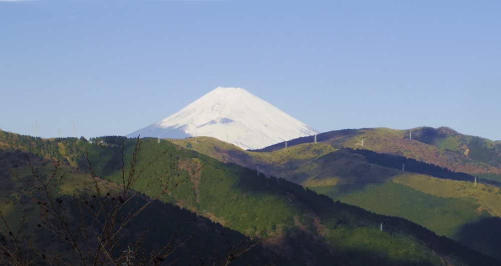 岩戸山15分ほど35丁目広場へ進んだところからの富士山