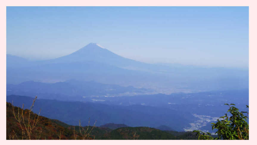 万二郎岳中腹からの富士山