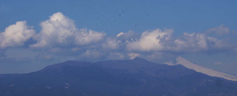 香貫山からの富士山は雲の中