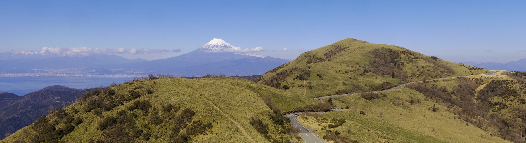 �ËH�R����̒B���R�Əx�͘p�ƕx�m�R�R